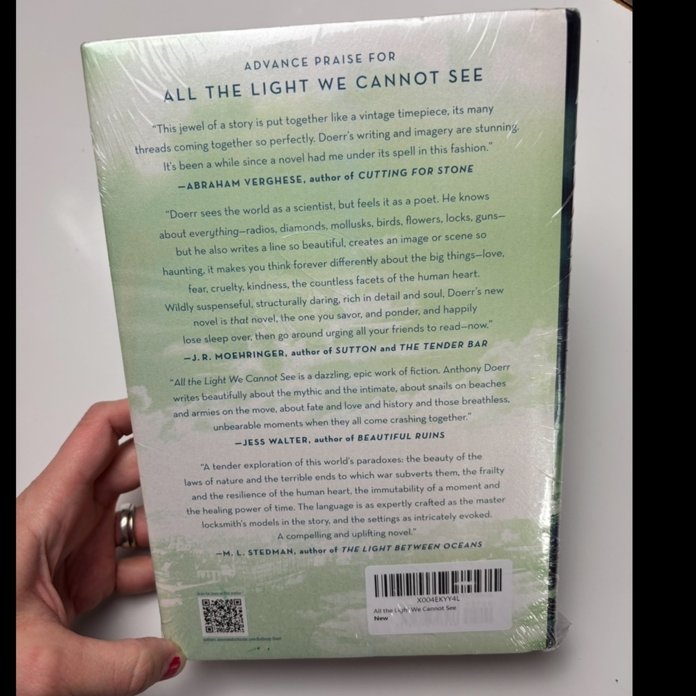 All the Light We Cannot See - by Anthony‎ Doerr hardcover book - Picture 3 of 4
